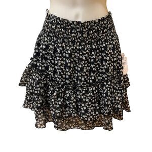 NWT Altar’d State Ruffle Flower Printed skirt